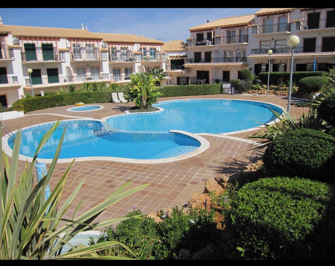 Appartement Alegria à Guia  Extérieur photo